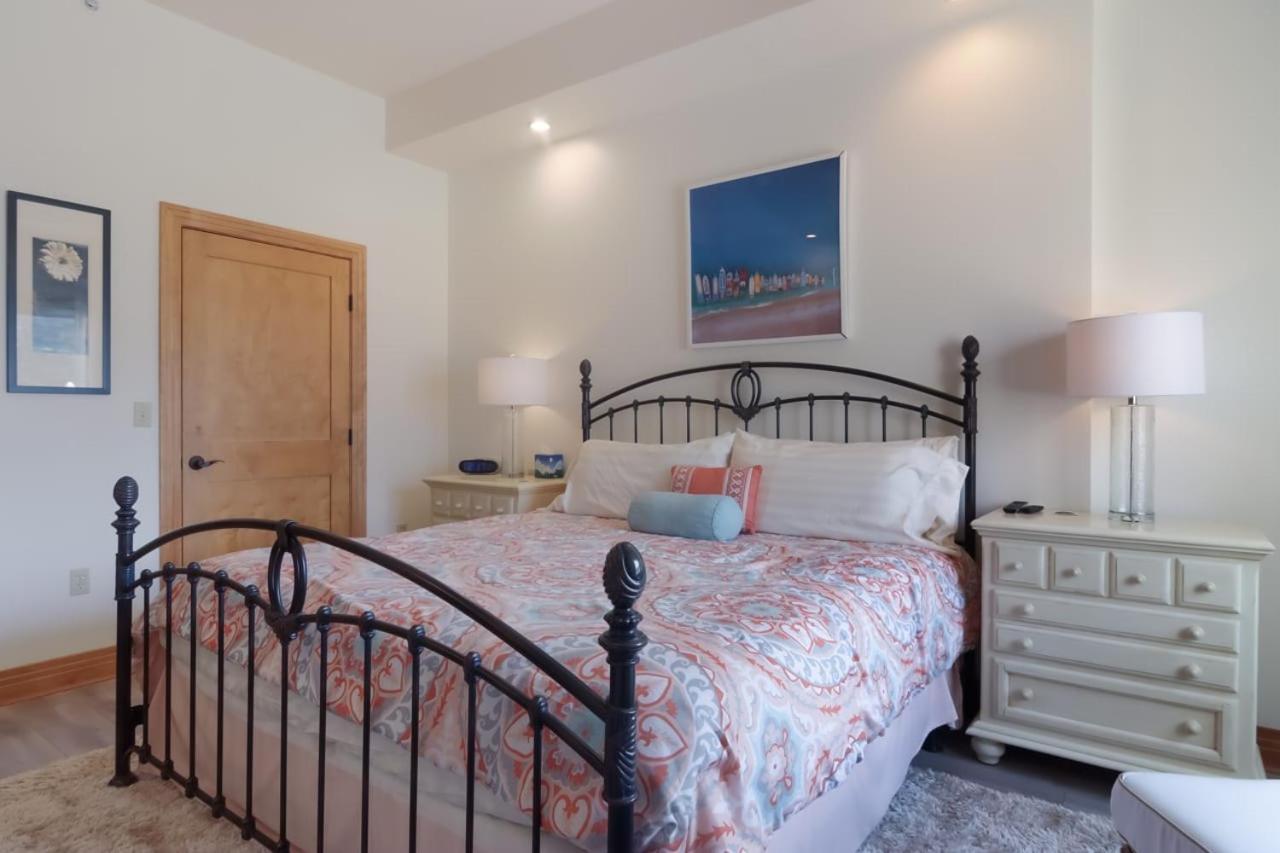 Sugar Beach Villa 1012 Luxury Waterfront Condo Τράβερς Σίτι Εξωτερικό φωτογραφία