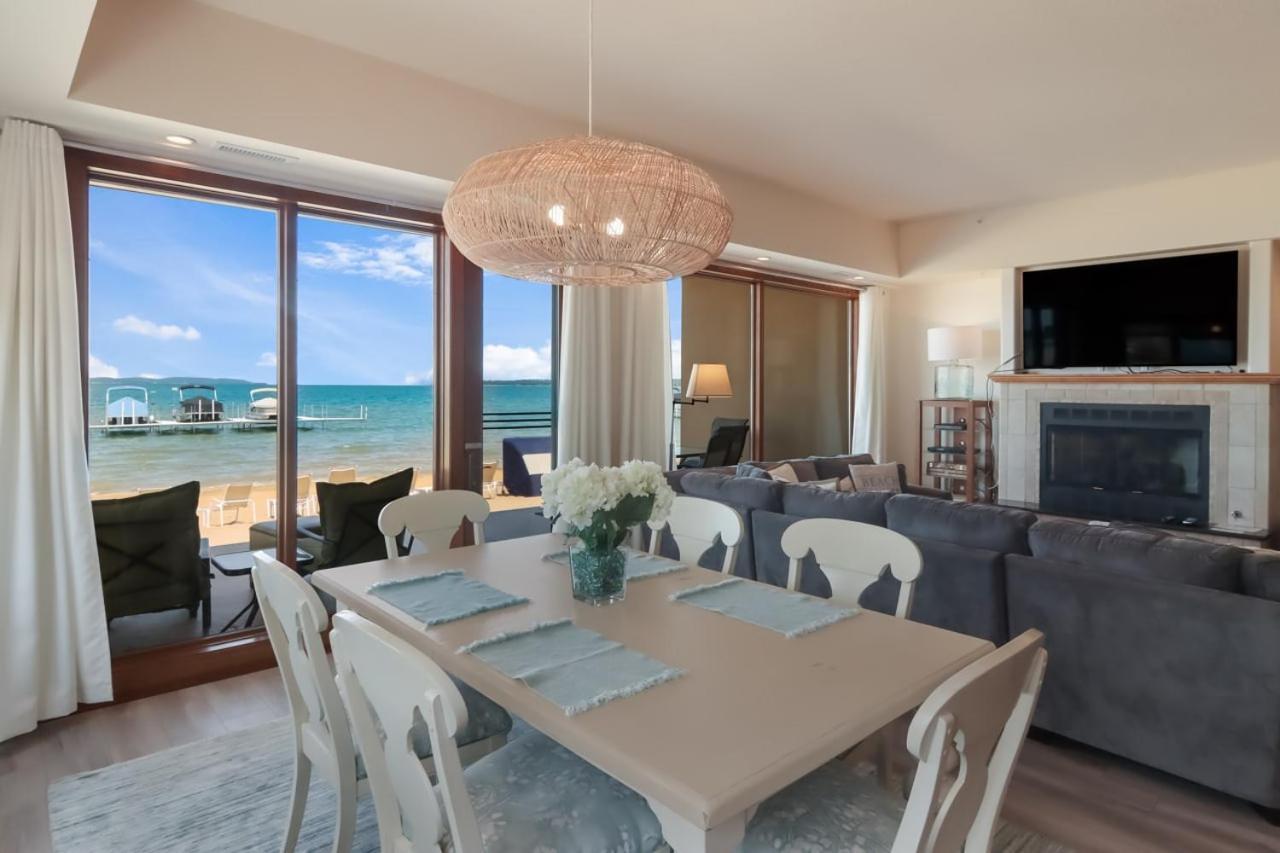 Sugar Beach Villa 1012 Luxury Waterfront Condo Τράβερς Σίτι Εξωτερικό φωτογραφία