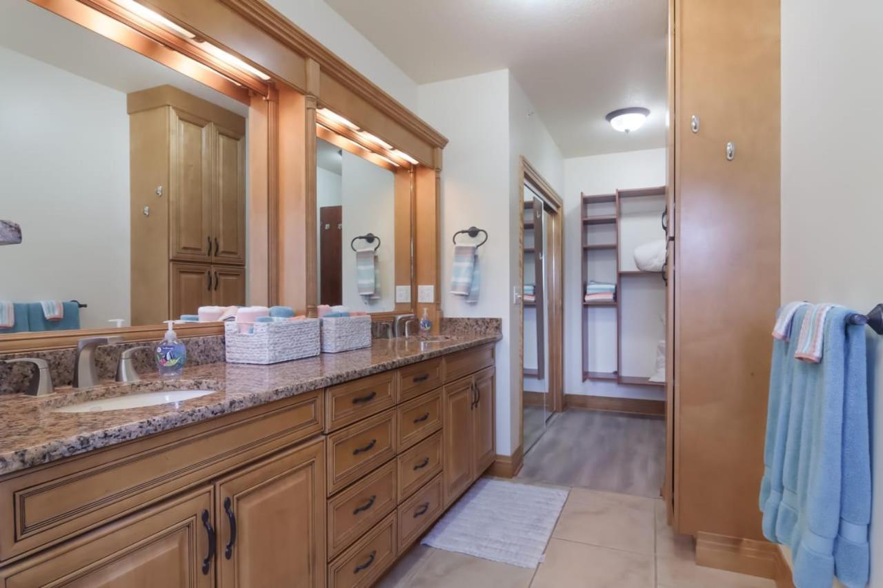 Sugar Beach Villa 1012 Luxury Waterfront Condo Τράβερς Σίτι Εξωτερικό φωτογραφία